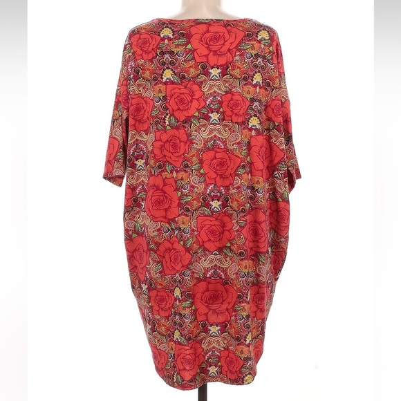 LuLaRoe Irma High Low Oversized Tunic Blouse Size Medium Red Floral Rose Paisley - Picture 2 of 6